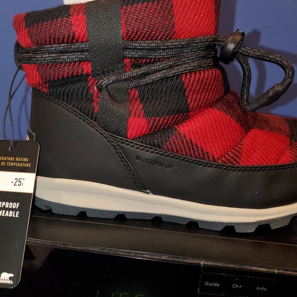 Sorel Out And About boots - Picture 2 of 7